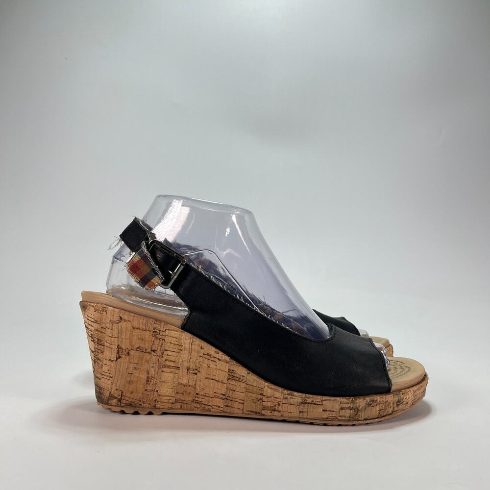 Crocs A-Leigh Black Leather Plaid Strap Cork Wedge Sandals Women's Size 9